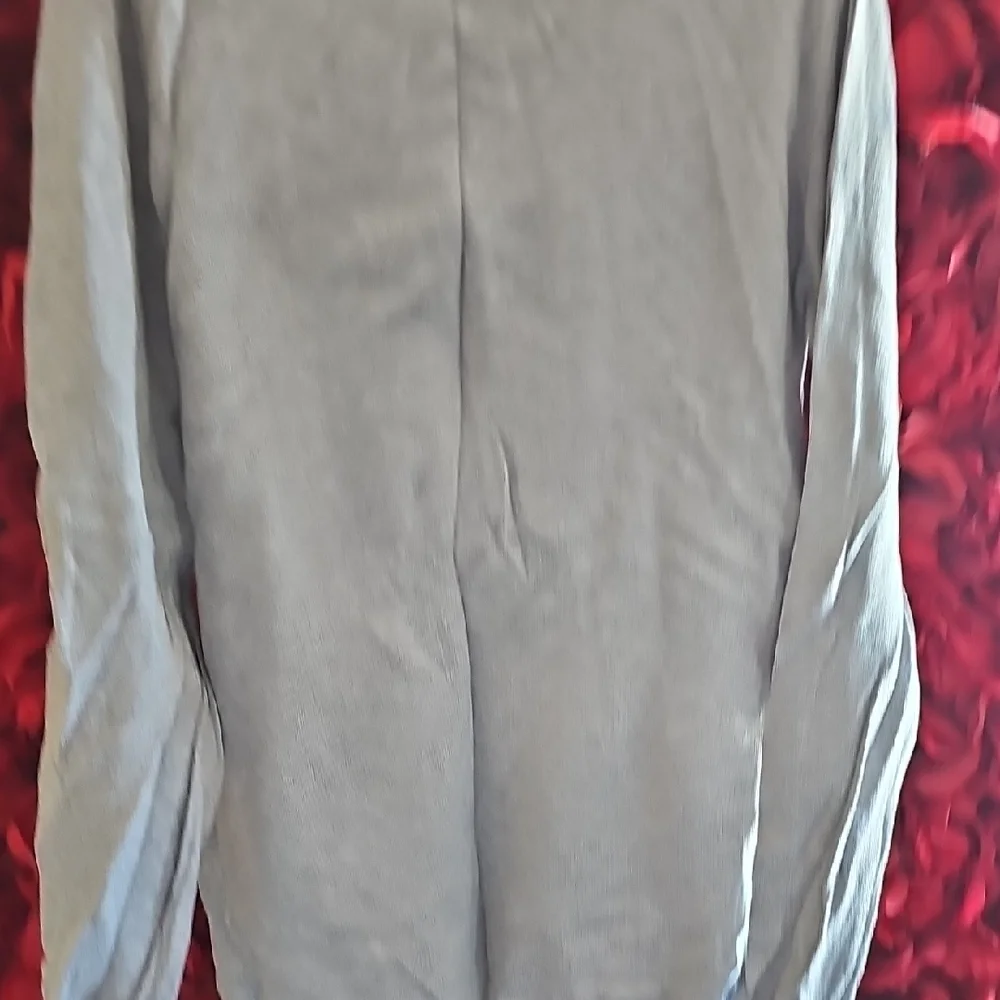 Old Navy Gray Owl Girls Sweater Size Medium